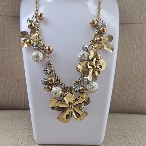 BOLD elements Jewelry - Bold Element Women Necklace Gold Tone Blossom Flower Statement Necklace